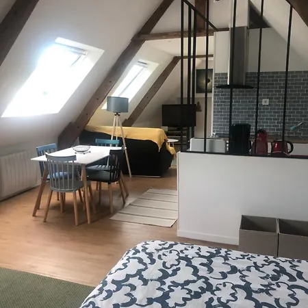 Apartment Au Grenier